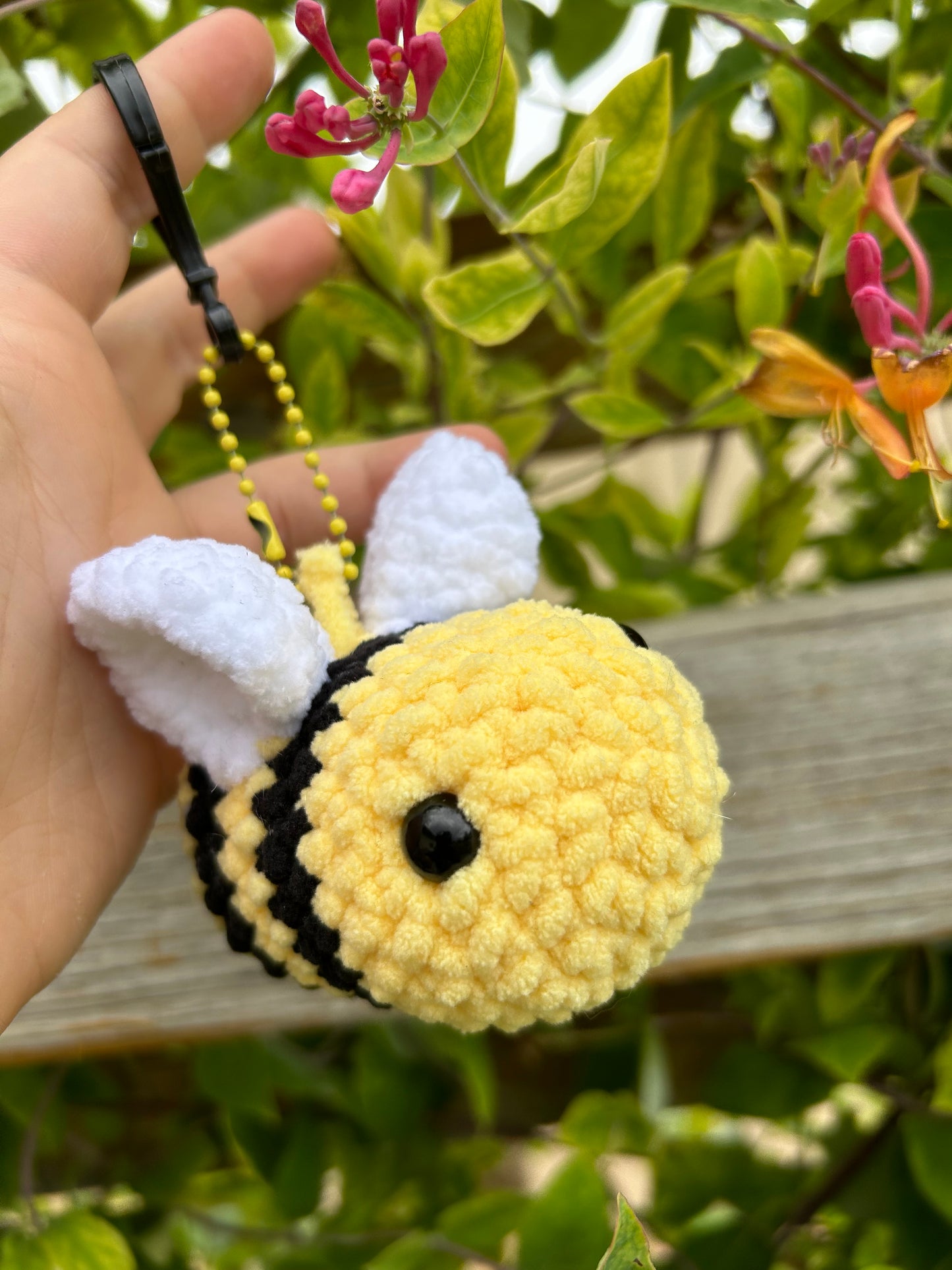 Buzzing Bee Keychain