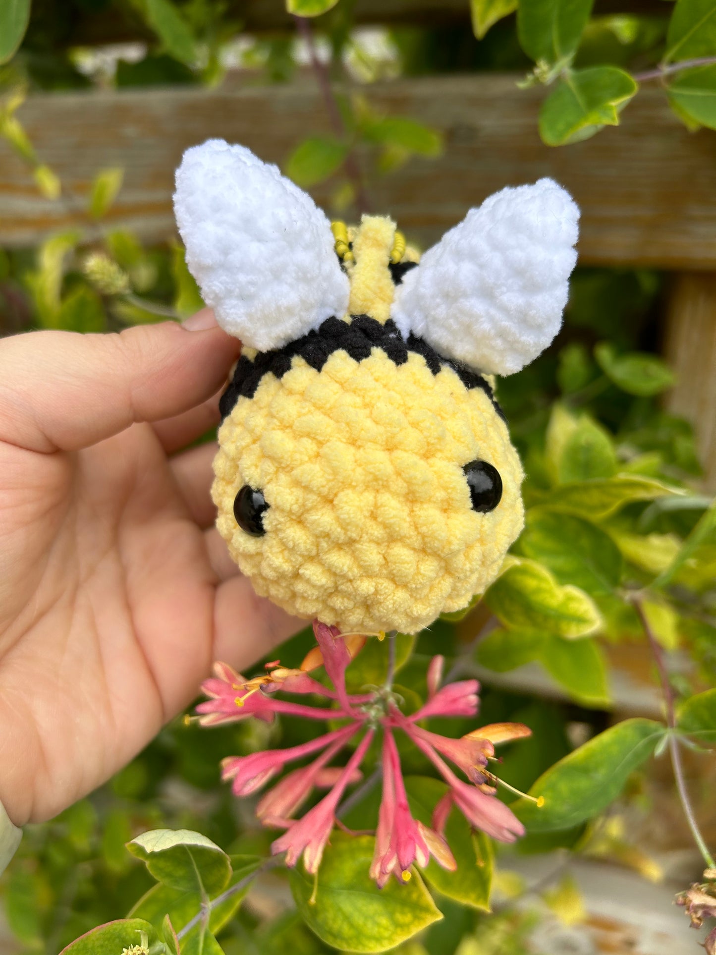 Buzzing Bee Keychain